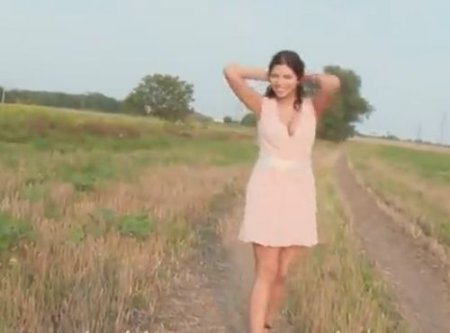 Парень со связями подвез и трахнул в машине студентку попутчицу