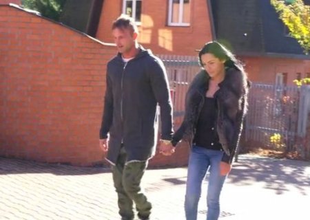 Забежал в туалет массажного салона и изменил девушке с массажисткой