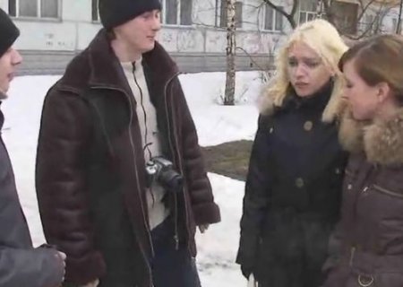 Встретили реальных девушек со школы и вживую сняли домашнюю порнуху