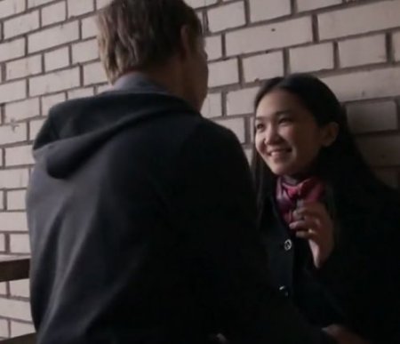 Молодая красивая китаянка пригласила русского парня к себе на секс