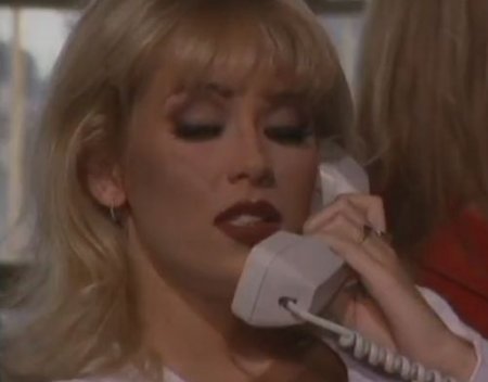 Горячая линия губной службы: секс по телефону (в русской озвучке) Горячая линия губной службы: секс по телефону (в русской озвучке)