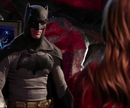 Суперменша: супер девушка XXX - фильм-пародия с переводом на русский Суперменша: супер девушка XXX - фильм-пародия с переводом на русский