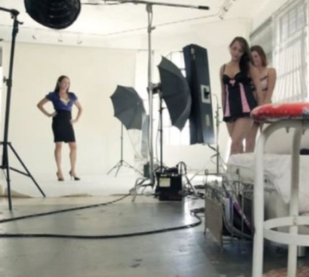 Интерны-лесбиянки: практикантки и стажерки в лесбийских порно-сценах