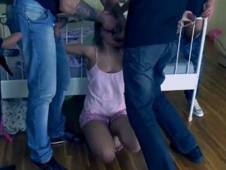 Нежданчик 18+ - жесткое порево ганг банг с восемнадцатилетней