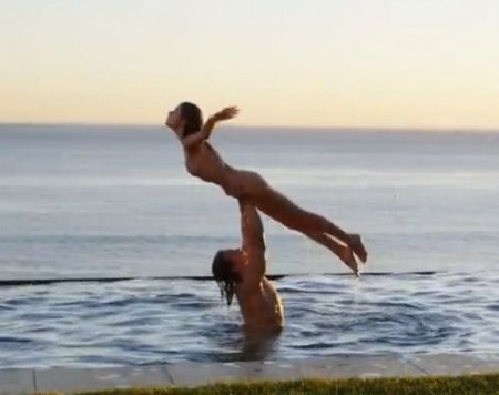 Шикарный нежный секс с гибкой и пластичной молодой девушкой