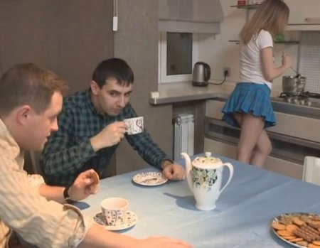 Знакомый с работы отъебал девушку коллеги на домашнем званном ужине