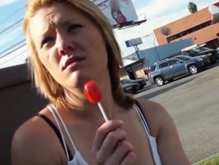 Развел незнакомку на секс и от 1-ого лица трахнул ее щетинистую киску